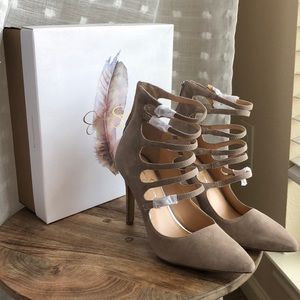 Jessica Simpson heels